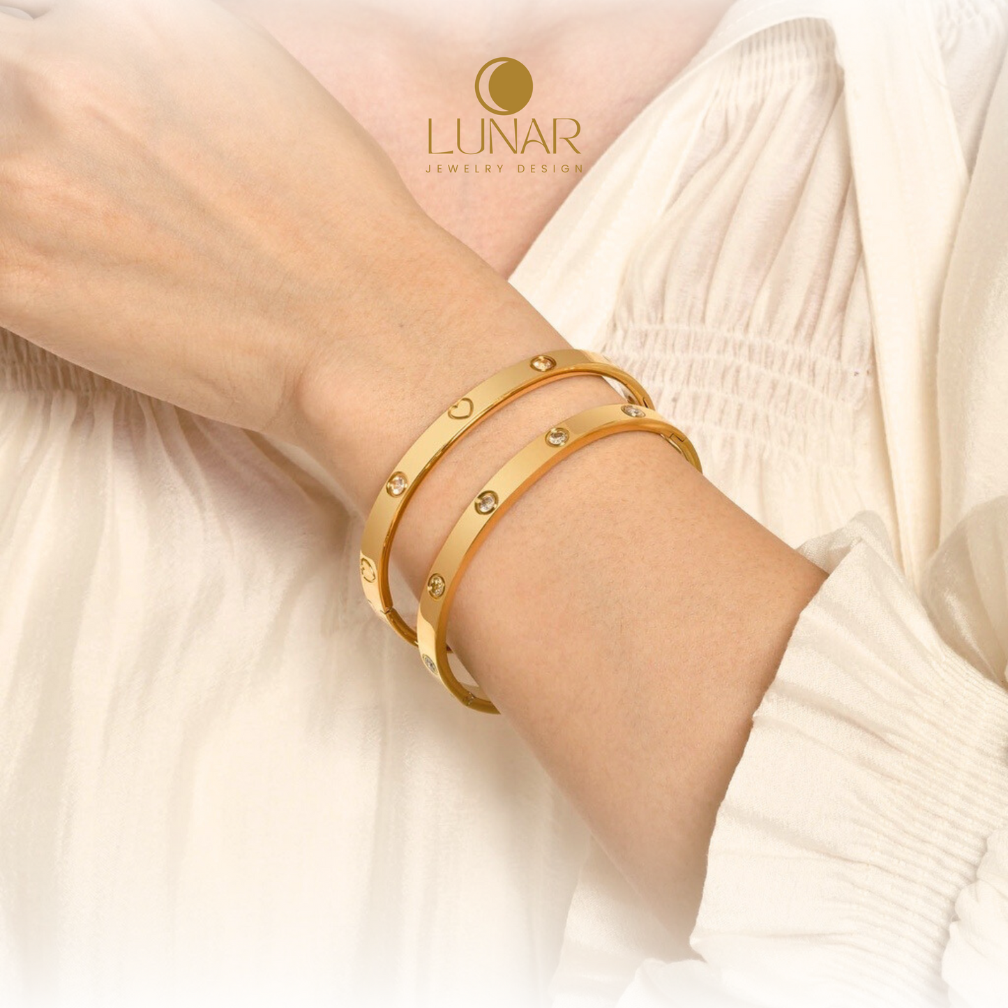 Lunar Heart-shaped bangle with rhinestones, High-quality stainless steel 18K gold